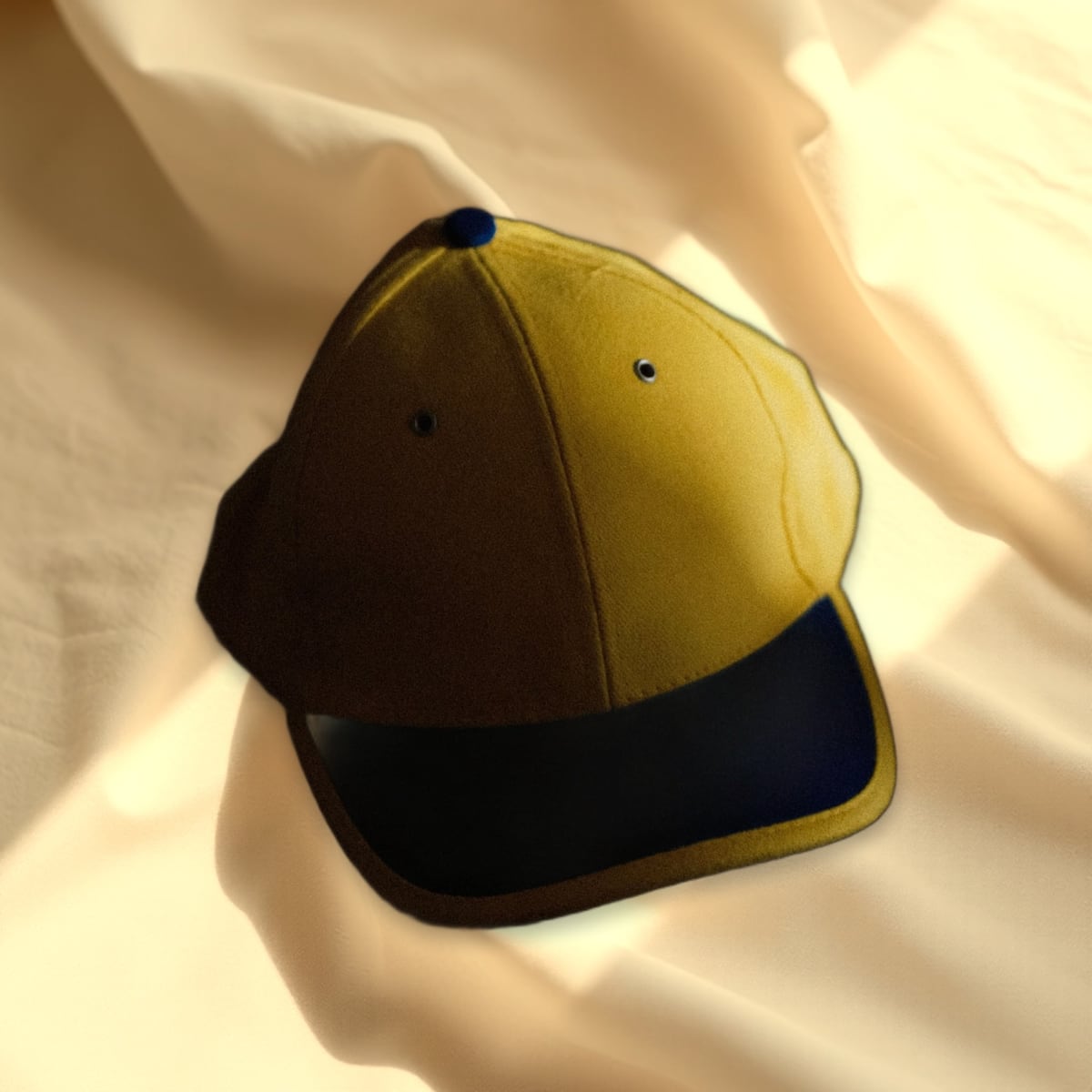 Cotton cap, linen scene