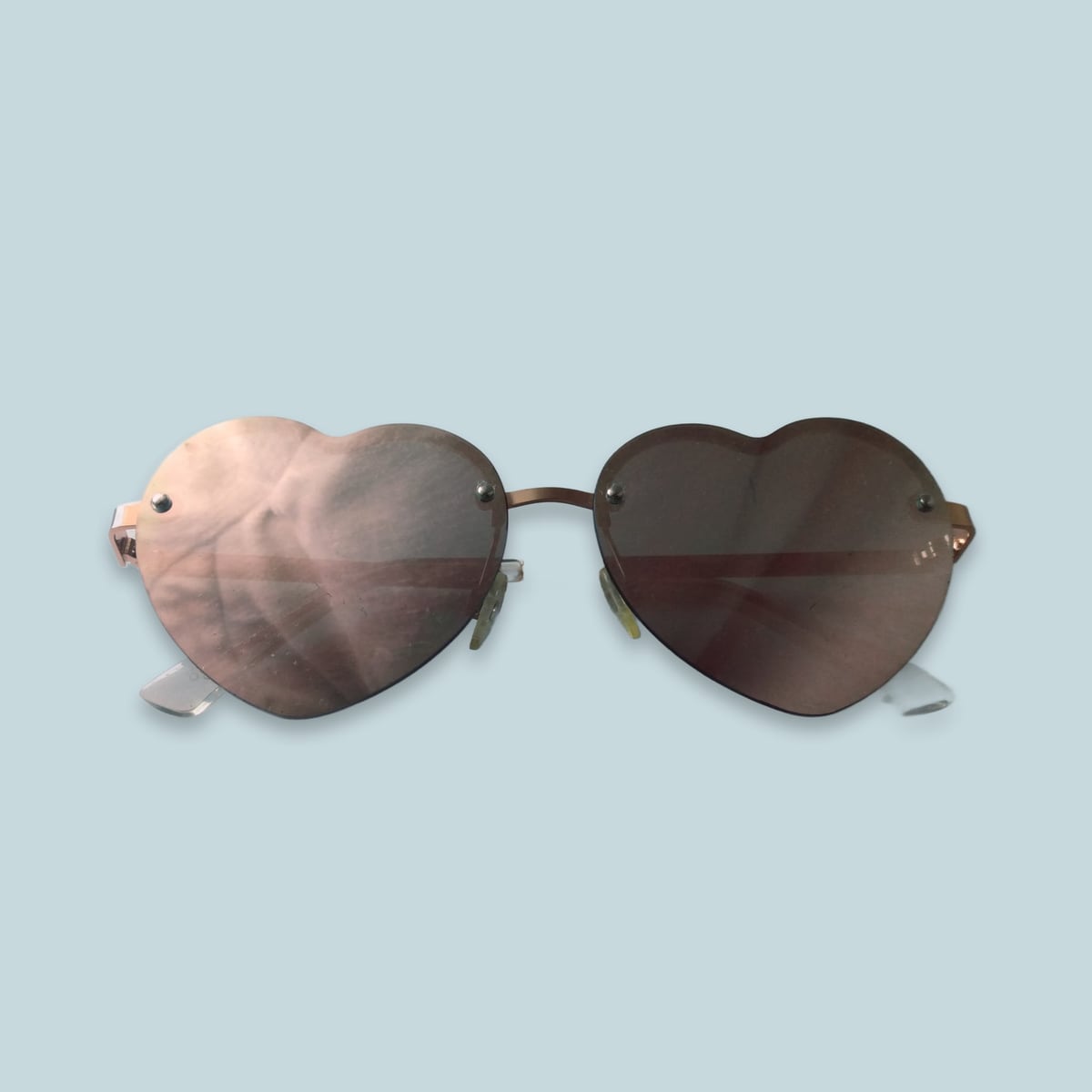 Heart sunglasses, colour field scene